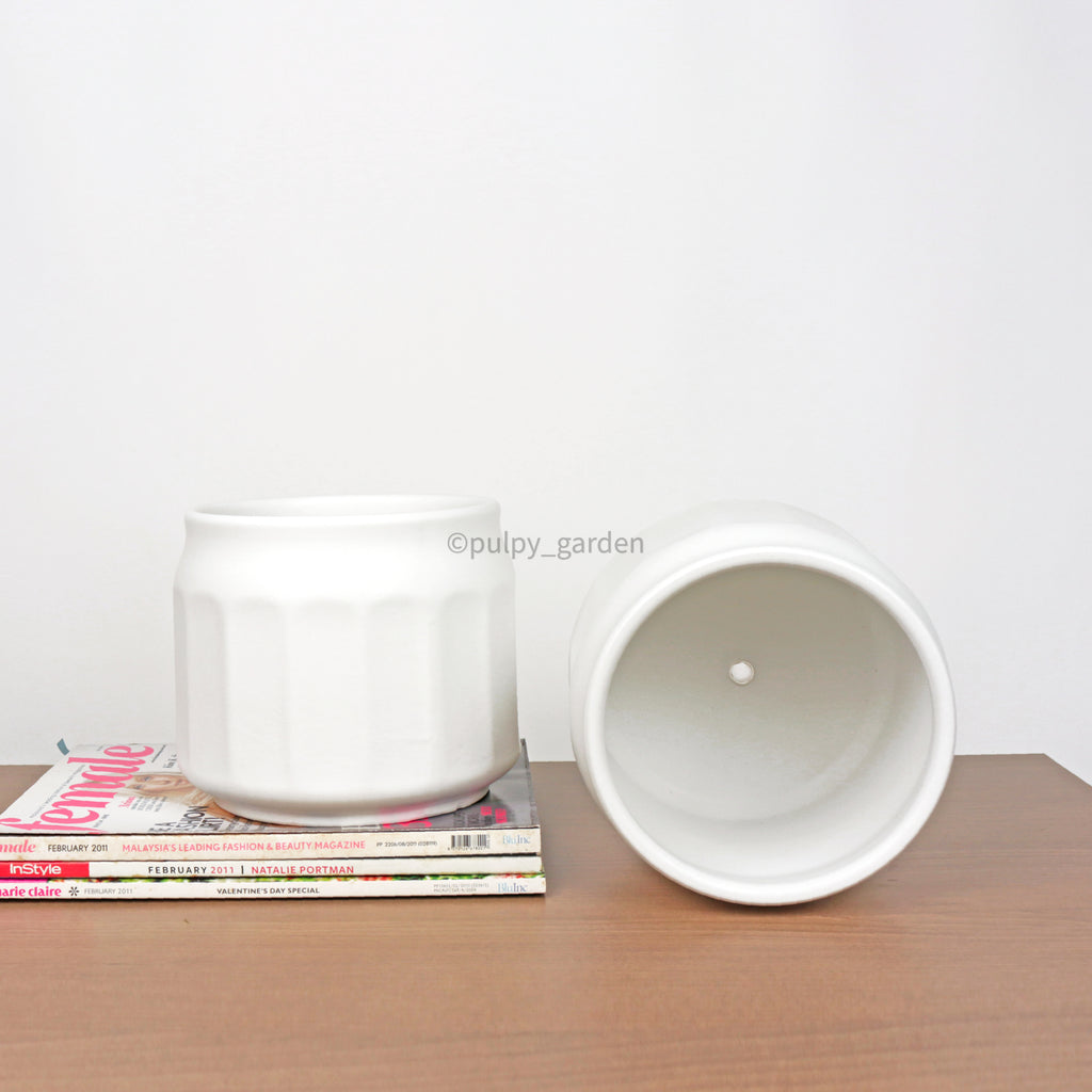 White Wafer Planter (15cm) without Saucer