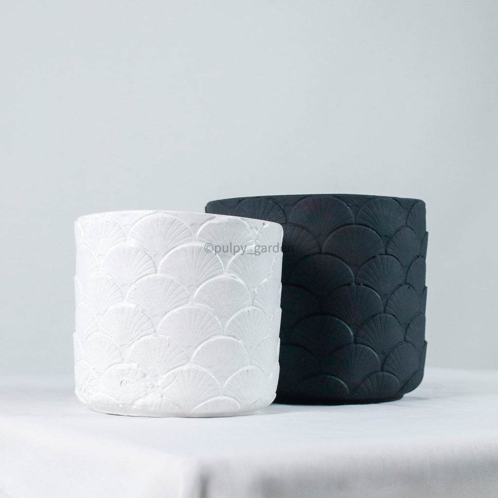 Oriental Ceramic Planter (2 Size and 2 Colors)