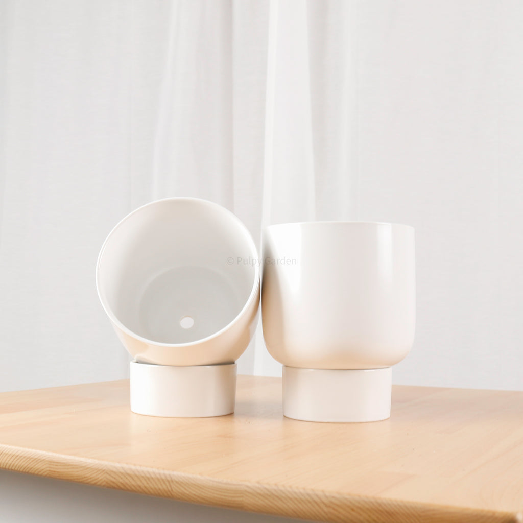 White Designer Planter with Saucer