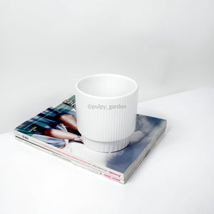 White Bella Planter (11cm) without Saucer